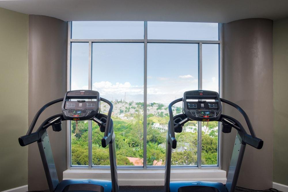 Hotel Royal Oasis Port-au-Prince Dış mekan fotoğraf