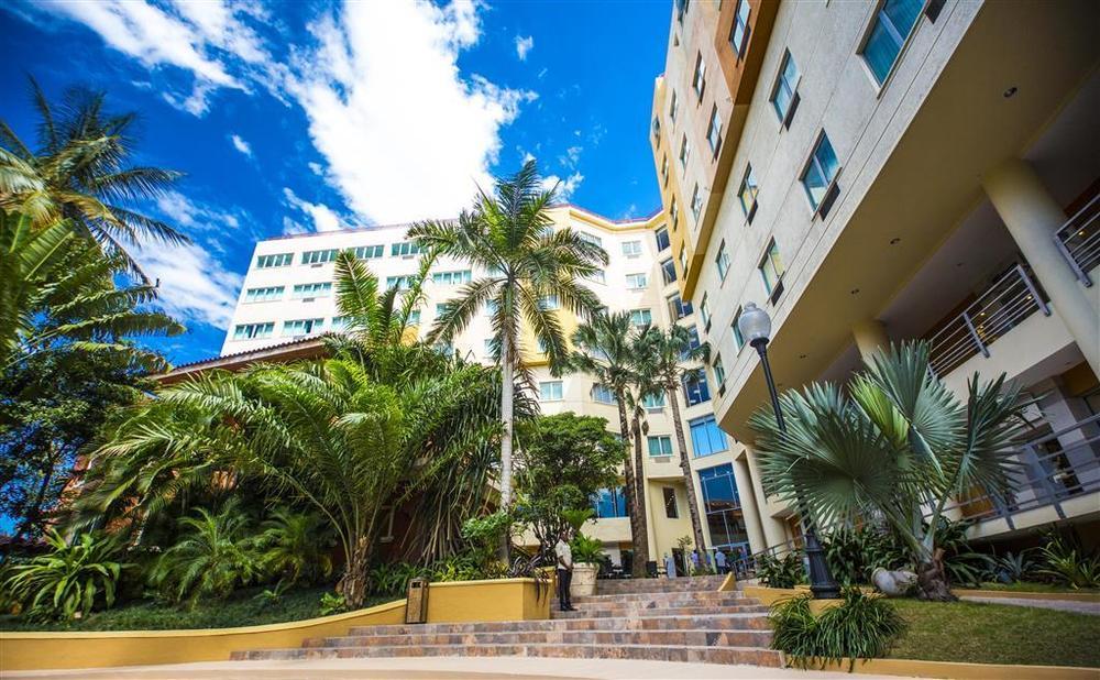 Hotel Royal Oasis Port-au-Prince Dış mekan fotoğraf
